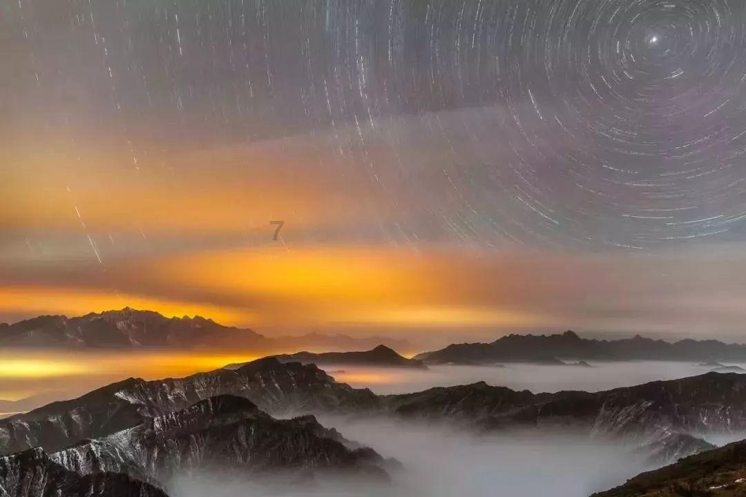 正方形的长方体的底面边长怎么求？-有问必答平台